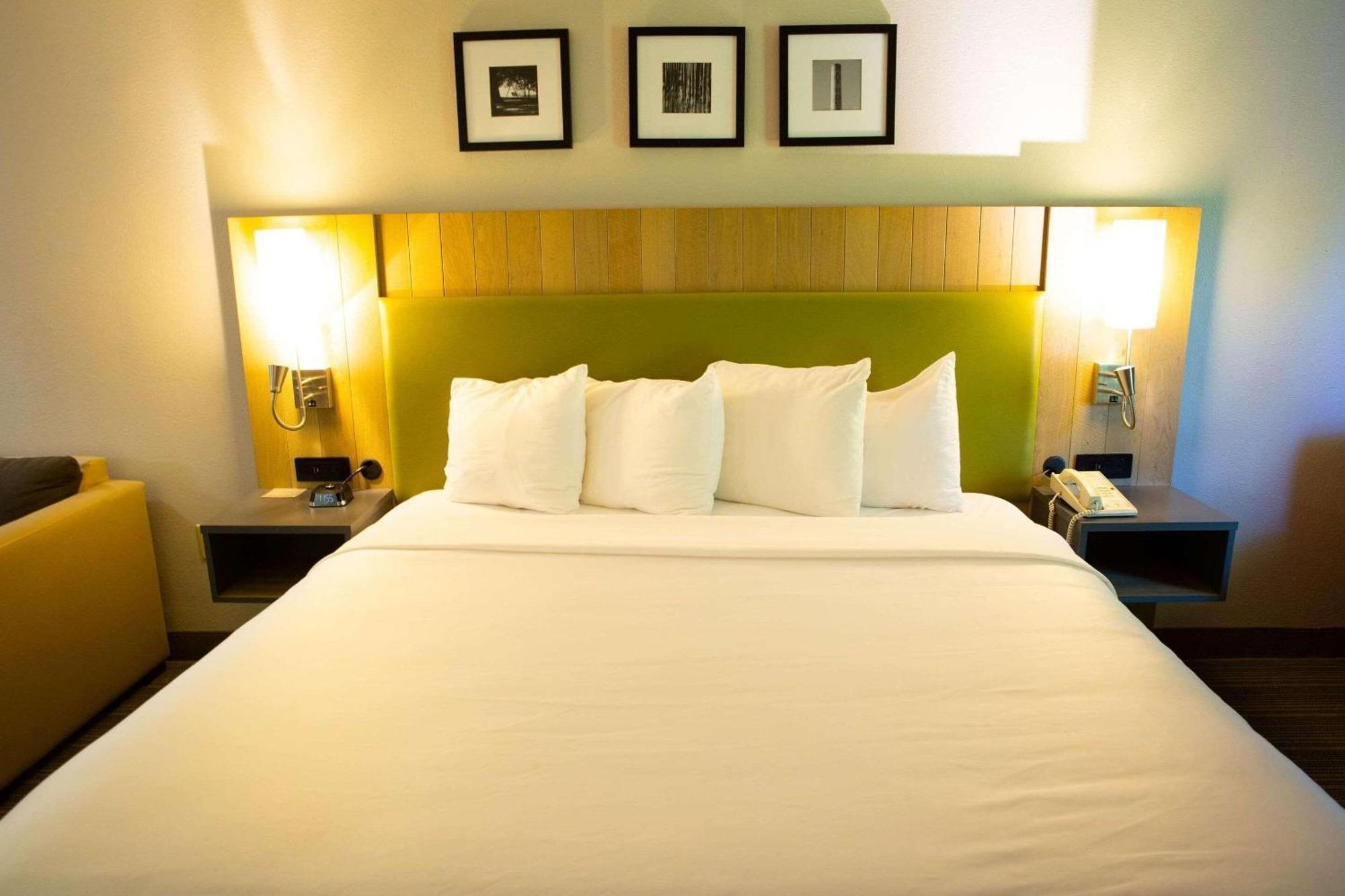Country Inn & Suites By Radisson, Burlington Elon , Nc Eksteriør bilde