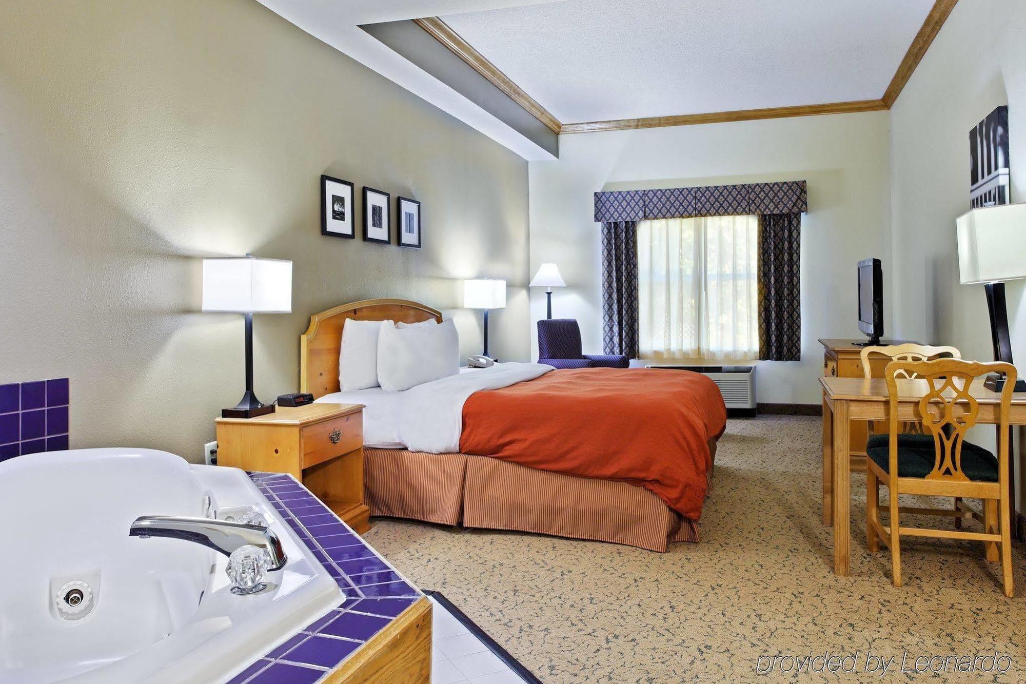 Country Inn & Suites By Radisson, Burlington Elon , Nc Eksteriør bilde