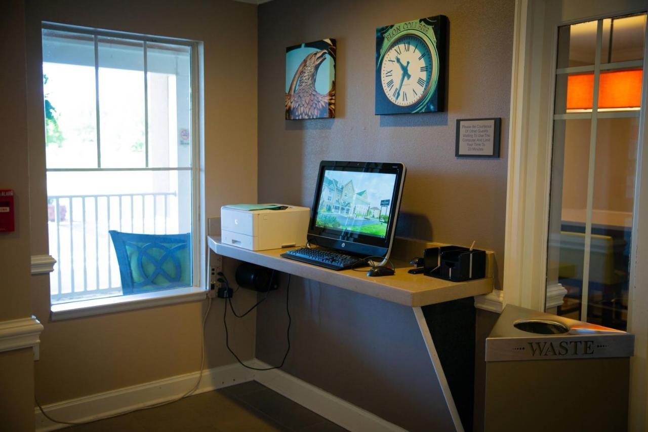Country Inn & Suites By Radisson, Burlington Elon , Nc Eksteriør bilde
