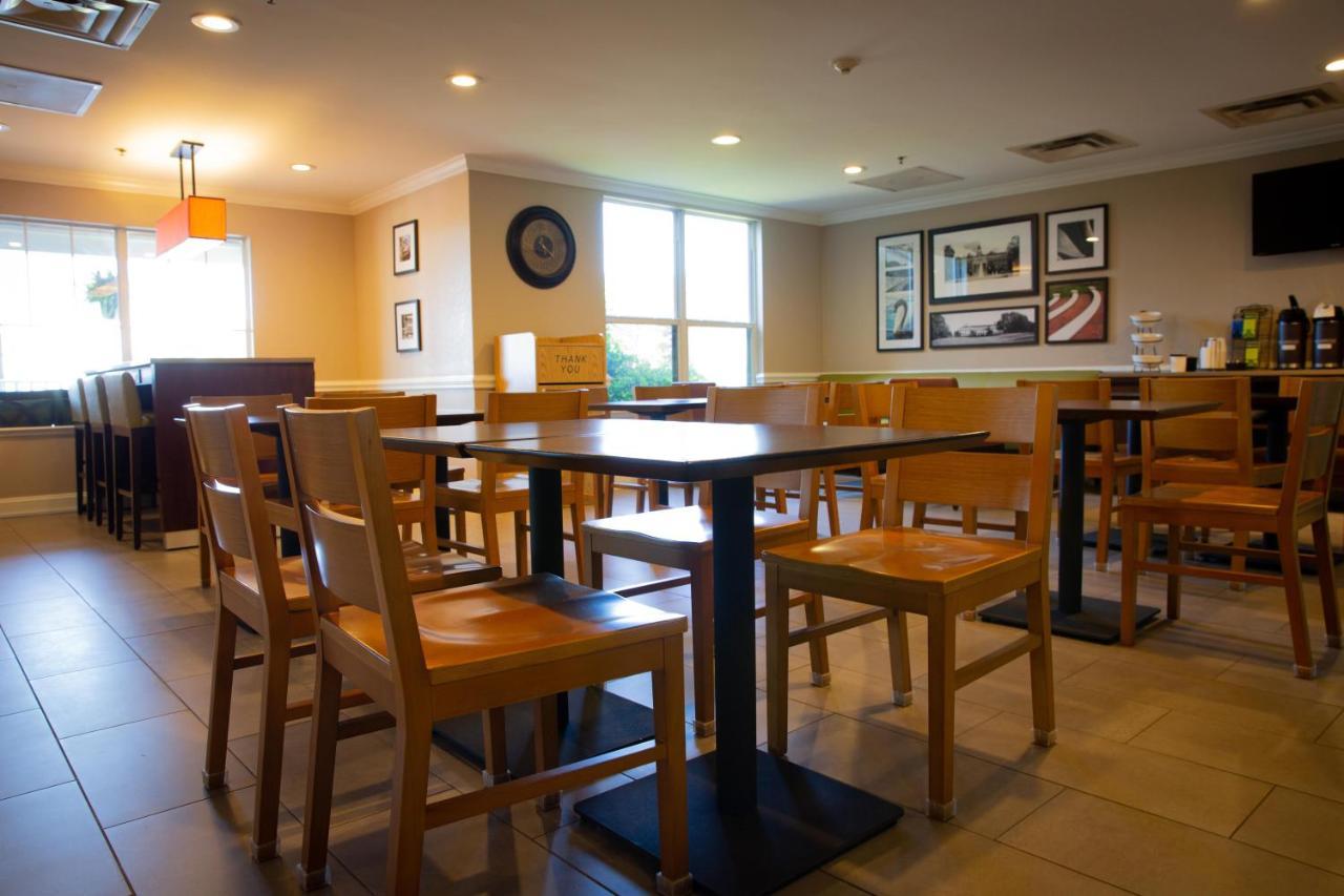 Country Inn & Suites By Radisson, Burlington Elon , Nc Eksteriør bilde