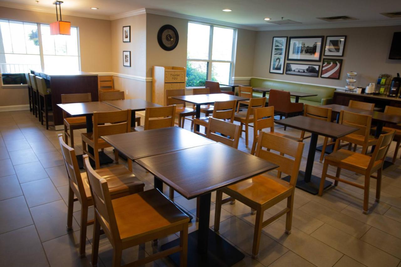 Country Inn & Suites By Radisson, Burlington Elon , Nc Eksteriør bilde